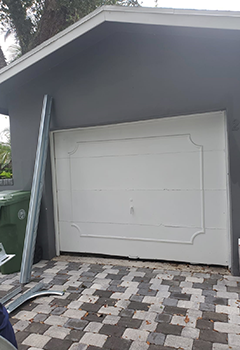 New Garage Door Tracks Installation – Highland Park, TX
